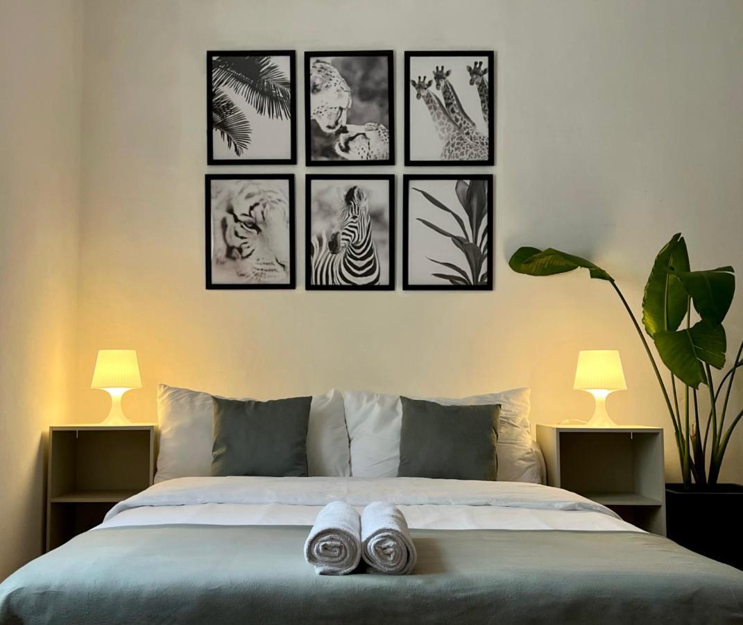 Novi Ligure Private Apartment Exteriör bild